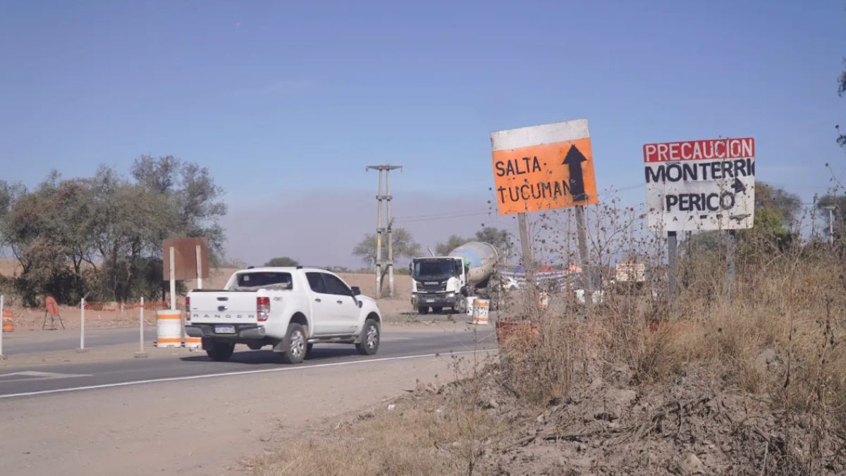 Jujuy. La ruta 34 es clave para conectar las provincias del NOA. Avanza muy lentamente. Fuente: Todo Jujuy. Jujuy. La ruta 34 es clave para conectar las provincias del NOA. Avanza muy lentamente. Fuente: Todo Jujuy.