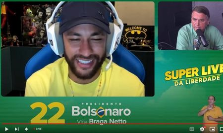 Neymar Jr. hizo un streaming con Jair Bolsonaro: pronosticaron la reelección y la copa de Qatar 2022. Neymar Jr. hizo un streaming con Jair Bolsonaro: pronosticaron la reelección y la copa de Qatar 2022.
