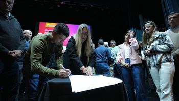 Provincia aumentó este añoun 50 % los aportes a municipios y comunas para fortalecer los servicioslocales de niñez.