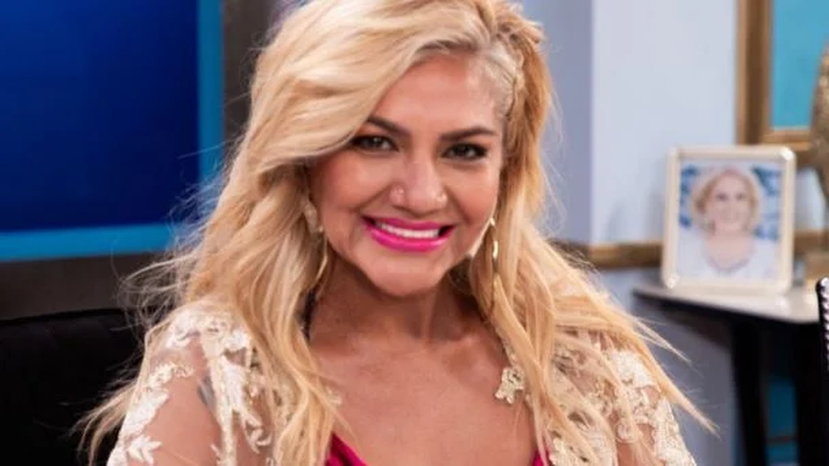 Gladys "La Bomba" Tucumana se alejará de la música. Gladys "La Bomba" Tucumana se alejará de la música.