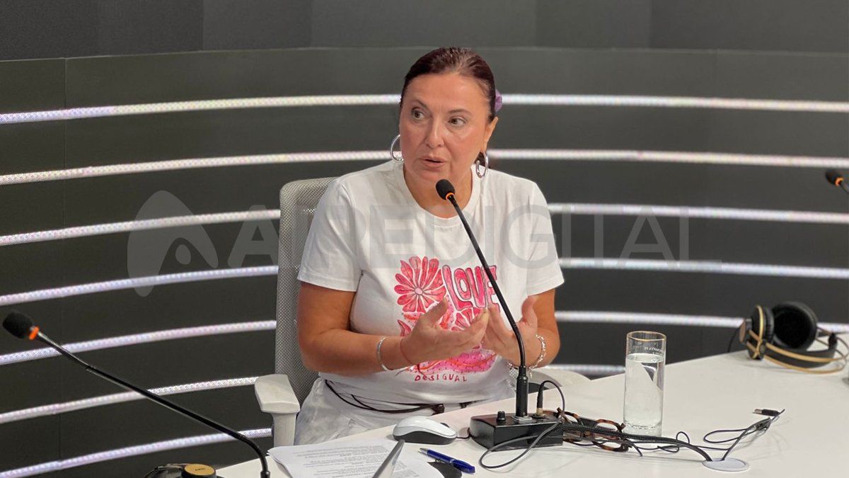 La diputada Celia Arena visitó este lunes los estudios de AIRE.