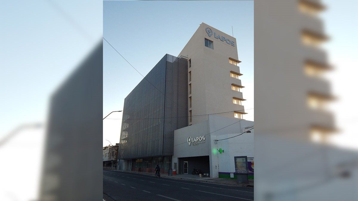 Desde la obra social confirmaron a AIRE que se est&aacute; en conversaci&oacute;n con la doctora tratante y que la droga no se rechaz&oacute;. "Esa droga no est&aacute; incorporada al vadem&eacute;cum de la obra social, por lo cual se pidi&oacute; una evaluaci&oacute;n t&eacute;cnica", se&ntilde;alaron desde Iapos.