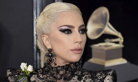 Uno de los perros de Lady Gaga fue robado en un violento asalto en febrero pasado, cuando estaba con su paseador y ella se encontraba en Italia. Uno de los perros de Lady Gaga fue robado en un violento asalto en febrero pasado, cuando estaba con su paseador y ella se encontraba en Italia.