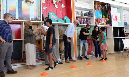 Verano Activo brinda acciones de acompañamiento socio-comunitario a cada estudiante para revincularlo con la escuela y ofrecer “puentes” durante el verano.