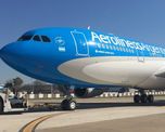 Aerolíneas Argentinas es una de las pocas empresas que circula durante la pandemia.