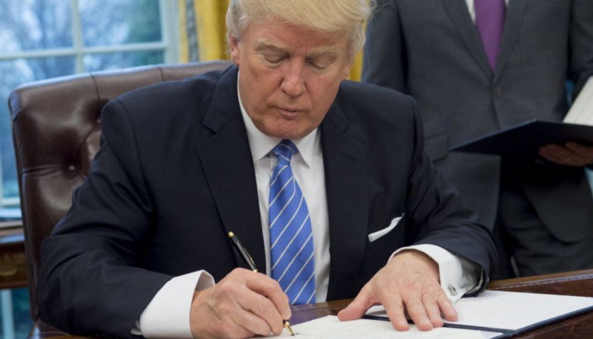 Por decreto, Donald Trump sacó a EE.UU. del Acuerdo Transpacífico