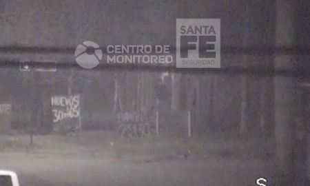 detuvieron a un joven que intentaba ingresar a una vivienda detuvieron a un joven que intentaba ingresar a una vivienda