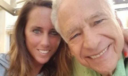Alberto Cormillot está casado con Estefanía Pasquini. Alberto Cormillot está casado con Estefanía Pasquini.