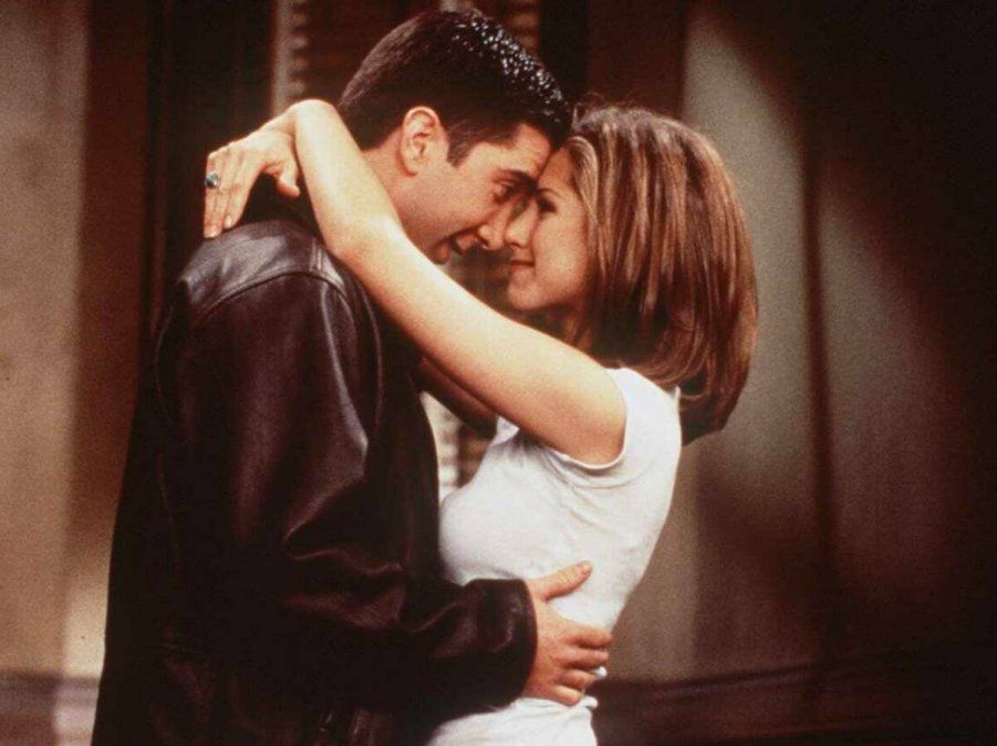 Jennifer Aniston y David Schwimmer podrían haber comenzado una relación tras acudir al esperado reencuentro de 'Friends'. 