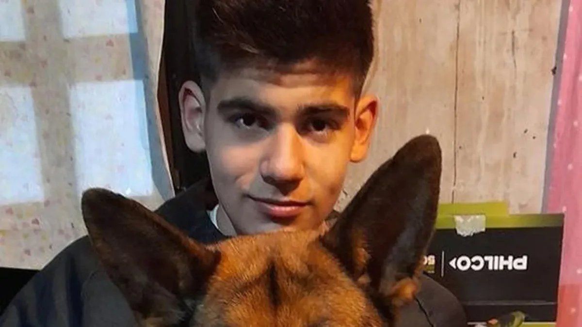 Lucas González tenía 17 años. Salía de una práctica de fútbol y fue asesinado por personal de la Policía de la Ciudad de Buenos Aires.