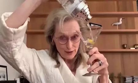 asi fue la pijamada online de meryl streep junto a christine baranski y audra mcdonald asi fue la pijamada online de meryl streep junto a christine baranski y audra mcdonald