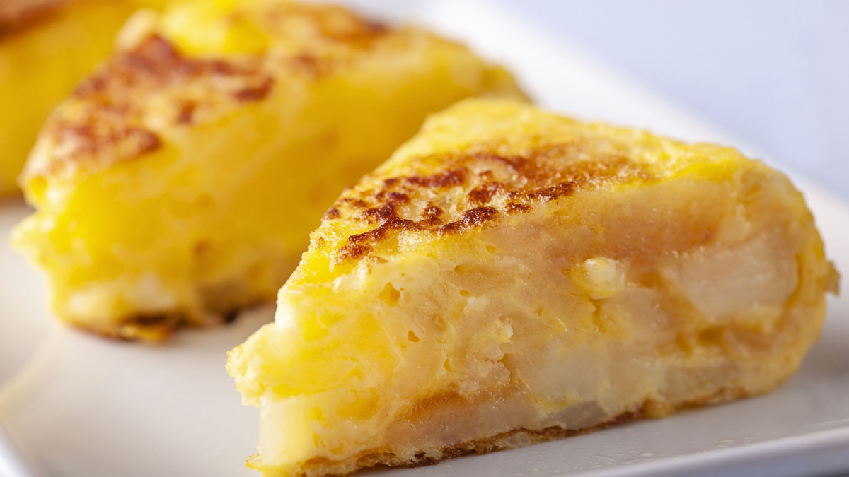 Cómo lograr una tortilla crocante y jugosa con solo el horno. Cómo lograr una tortilla crocante y jugosa con solo el horno.