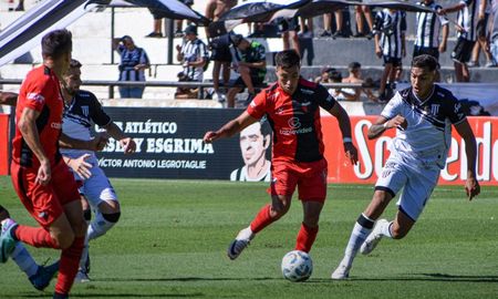 La foto que publicó un futbolista de Colón e ilusionó a todos los hinchas sabaleros: cada vez más cerca La foto que publicó un futbolista de Colón e ilusionó a todos los hinchas sabaleros: cada vez más cerca