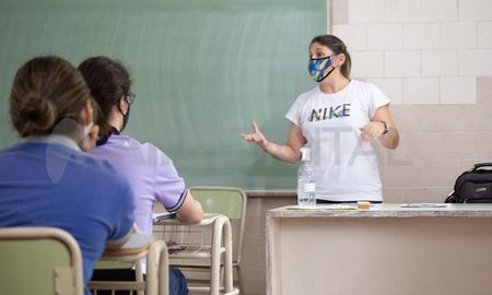 Qué pasará con los estudiantes que adeuden materias para el comienzo del ciclo lectivo 2022. Qué pasará con los estudiantes que adeuden materias para el comienzo del ciclo lectivo 2022.