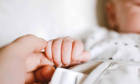 Vacunaron contra el coronavirus a una embarazada y el bebé nació con anticuerpos Vacunaron contra el coronavirus a una embarazada y el bebé nació con anticuerpos