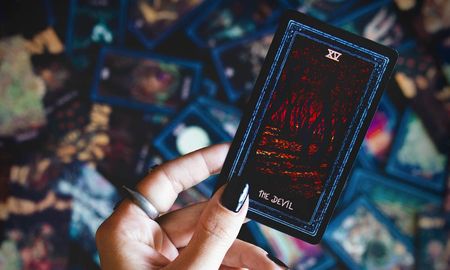 una carta nueva del tarot para cada signo del zodiaco una carta nueva del tarot para cada signo del zodiaco