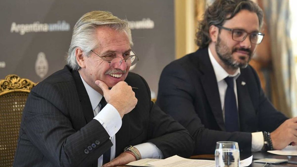 Fernández viajará el sábado