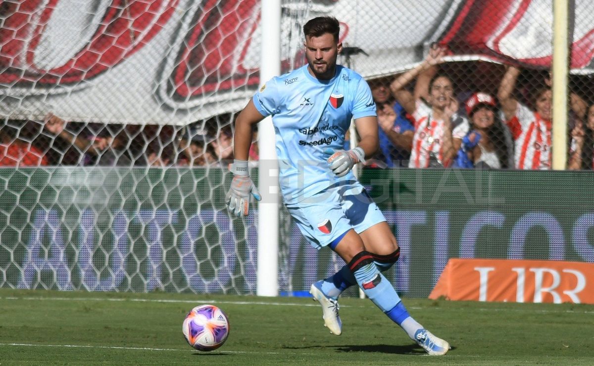 Ignacio Chico, arquero de Colón. Ignacio Chico, arquero de Colón.