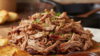 Bondiola desmechada al horno: el secreto de Locos por el Asado para que la carne se desarme con un tenedor