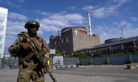 El OIEA pidió que las fuerzas rusas se retiren de la central nuclear de Zaporiyia. El OIEA pidió que las fuerzas rusas se retiren de la central nuclear de Zaporiyia.