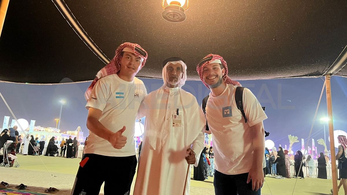 El equipo de AIRE recorrió el centro cultural de Qatar.