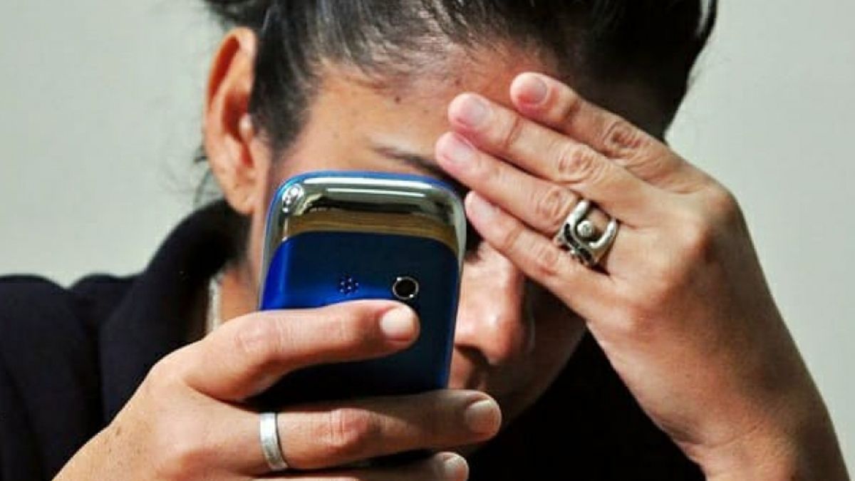 La soledad y la virtualidad son causas del aumento de casos de estafas que pueden dejar a una persona sin los ahorros de toda la vida de un segundo a otro.