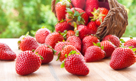 Este tip te ayudará a conservar la fruta fresca durante mucho más tiempo, con un rojo atractivo y lista para comer en cualquier momento. Este tip te ayudará a conservar la fruta fresca durante mucho más tiempo, con un rojo atractivo y lista para comer en cualquier momento.
