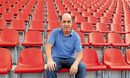 A partir de diciembre, el estadio de Independiente se llamará RIcardo Enrique Bochini. A partir de diciembre, el estadio de Independiente se llamará RIcardo Enrique Bochini.