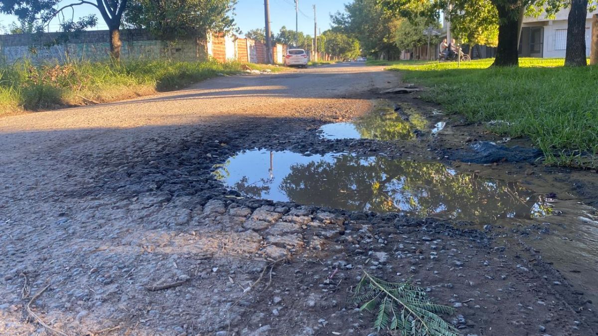 Vecinos de Ciudadela Norte reclaman por estado de calles