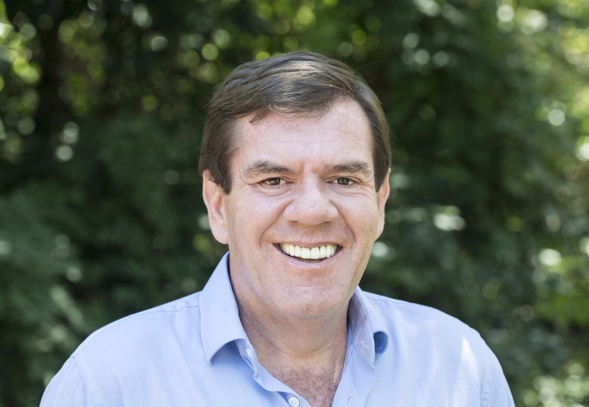 El intendente de Mar del Plata volvió a reducir su sueldo y el de los funcionarios políticos.