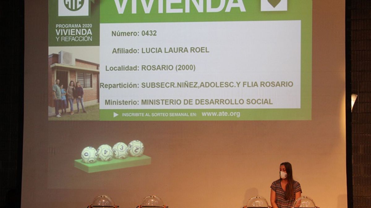 Este miércoles 2 de diciembre se realizó en el Cine Auditorio de ATE el decimocuarto sorteo del Programa Vivienda y Refacción