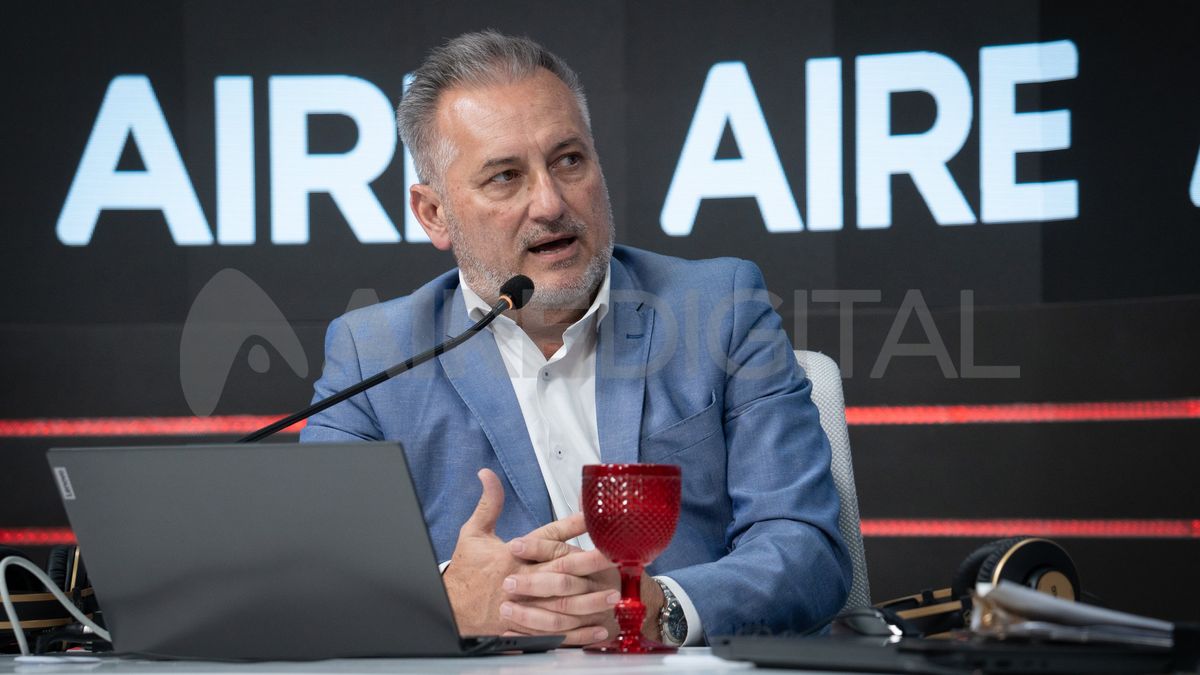 Marcelo Lewandowski tiene por delante la dura tarea de recortar la distancia con Pullaro: frente contra frente, son más de 530 mil votos. Marcelo Lewandowski tiene por delante la dura tarea de recortar la distancia con Pullaro: frente contra frente, son más de 530 mil votos.