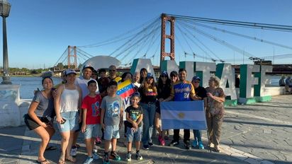 Venezolanos en Santa Fe festejaron tras la detención de Nicolás Maduro y su traslado a Estados Unidos