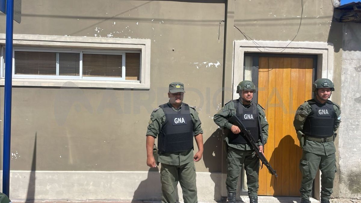 En Concordia, los procedimientos se realizan sobre calle Ituzaingó, entre Sargento Cabral y Avellaneda. En Concordia, los procedimientos se realizan sobre calle Ituzaingó, entre Sargento Cabral y Avellaneda.