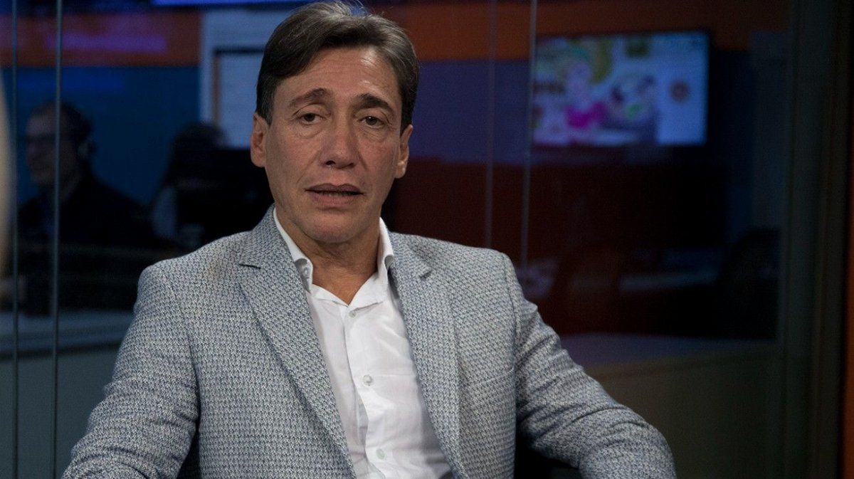 La productora que había contratado a Fabián Gianola para la obra Relaciones Peligrosas afirmó que rescindieron el contrato. &nbsp;