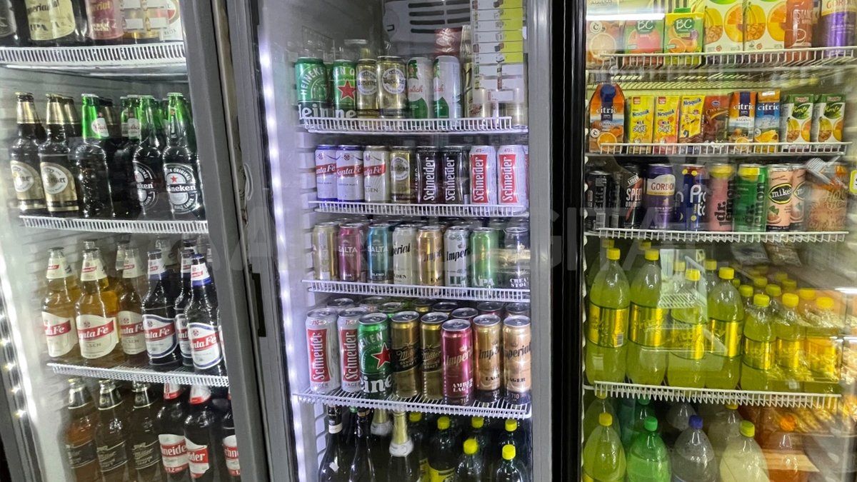 Frente a este escenario, desde UKRA sostienen que el sector se encuentra “en una verdadera cornisa económica” y reclaman medidas urgentes para frenar la caída del consumo y evitar lo que definen como un posible “peligro de extinción” del kiosco tradicional argentino. Frente a este escenario, desde UKRA sostienen que el sector se encuentra “en una verdadera cornisa económica” y reclaman medidas urgentes para frenar la caída del consumo y evitar lo que definen como un posible “peligro de extinción” del kiosco tradicional argentino.