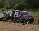 Así quedó el auto en el que se desplazaba Salcedo y su familia. Así quedó el auto en el que se desplazaba Salcedo y su familia.