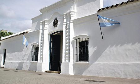 El acto será este viernes en la Casa Histórica de la Independencia. El acto será este viernes en la Casa Histórica de la Independencia.