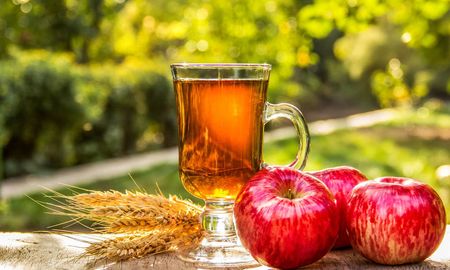 Las claves por las que la manzana y el té prolongan la vida