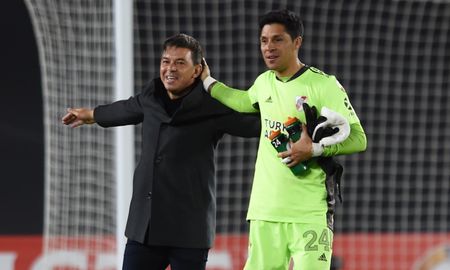 River recibe este martes a Fluminense de Brasil por la Copa Libertadores. River recibe este martes a Fluminense de Brasil por la Copa Libertadores.