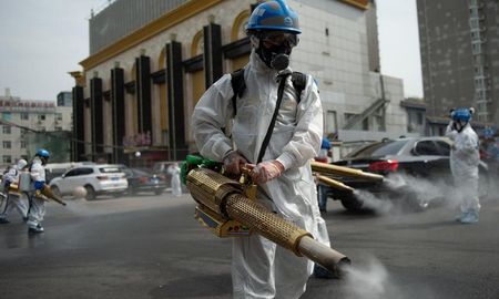 Una ciudad china emitió una alerta sanitaria por un posible caso de peste bubónica hasta final de año. Una ciudad china emitió una alerta sanitaria por un posible caso de peste bubónica hasta final de año.