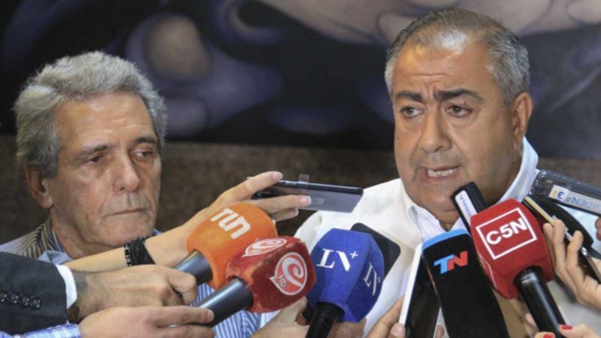 Las distintas centrales sindicales planean pedir ajustes que llegan al 40%.