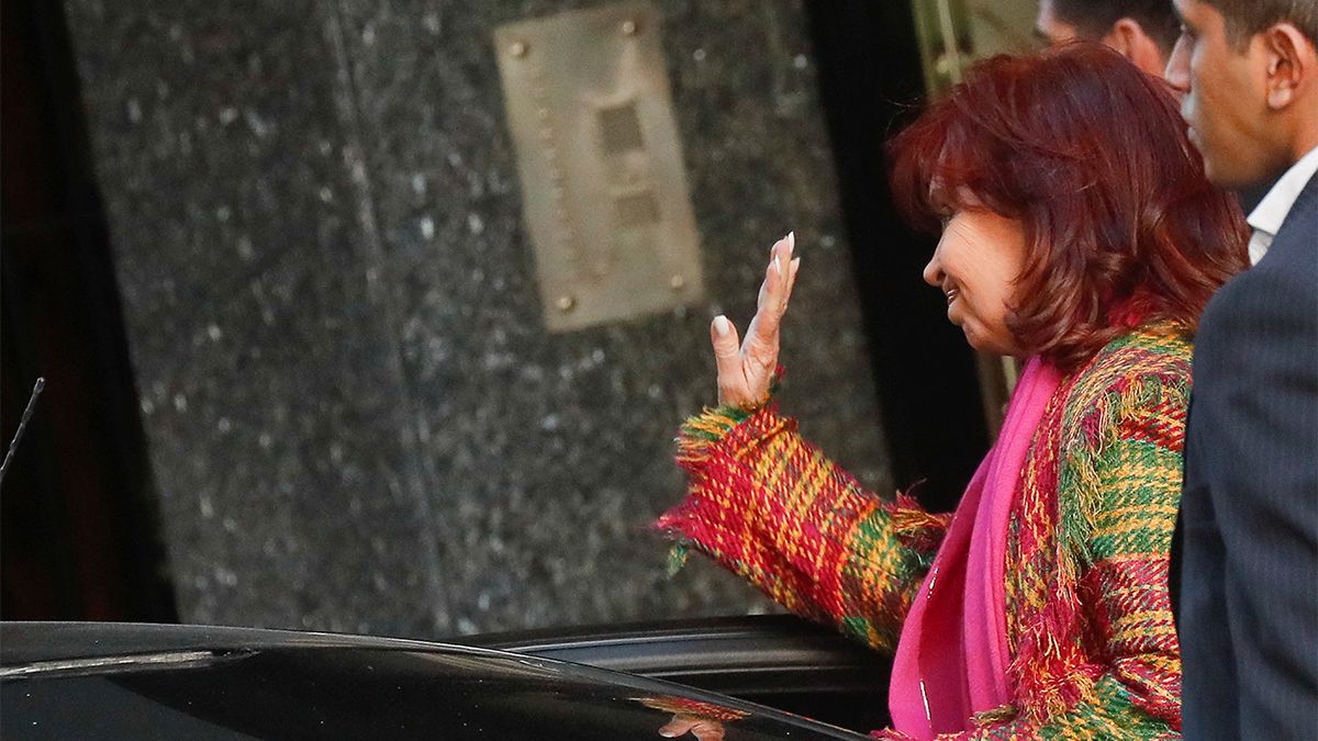 La jueza federal María Eugenia Capuchetti, que investiga el intento de atentado en su contra del 1 de septiembre, pidió que se reforzara la custodia de CFK.