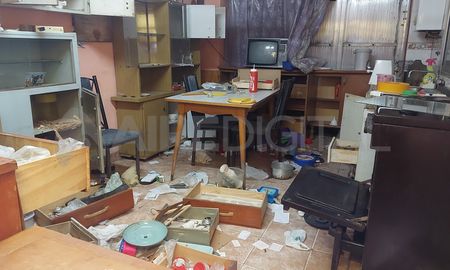 Santa Fe: asaltaron una casa de barrio Transporte tres veces en solo 72 horas. Santa Fe: asaltaron una casa de barrio Transporte tres veces en solo 72 horas.