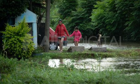 Alrededor de 40 mil personas resultaron afectadas en forma directa por la inundación en Reconquista. Alrededor de 40 mil personas resultaron afectadas en forma directa por la inundación en Reconquista.