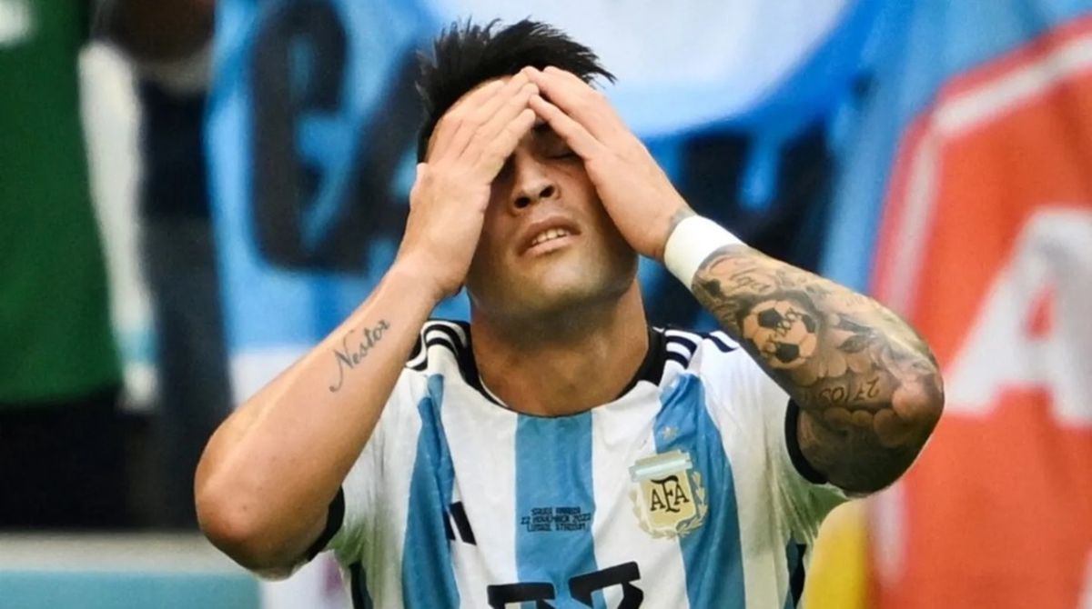 El delantero metió dos tantos que fueron anulados por el VAR.