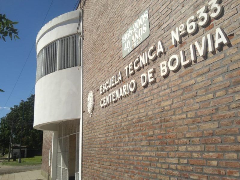 Prohíben a un ex alumno acercarse a la escuela Centenario de Bolivia