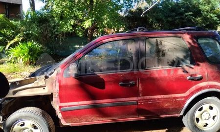 Camioneta robada hace 5 meses apareció en San José del Rincón Camioneta robada hace 5 meses apareció en San José del Rincón