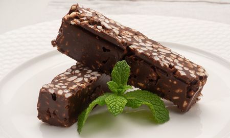Recetas navideñas: cómo hacer turrón de chocolate con naranja. Recetas navideñas: cómo hacer turrón de chocolate con naranja.