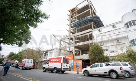 Desde el Hospital Cullen explicaron que el hombre ingresó en shock y con heridas de gravedad. Está internado en terapia intensiva. Desde el Hospital Cullen explicaron que el hombre ingresó en shock y con heridas de gravedad. Está internado en terapia intensiva.